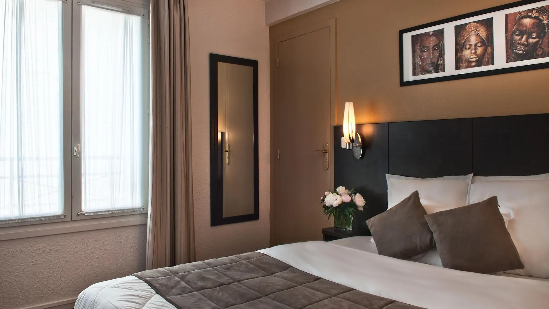 *** Hotel Les Hauts De Passy - Trocadero Eiffel Paris France