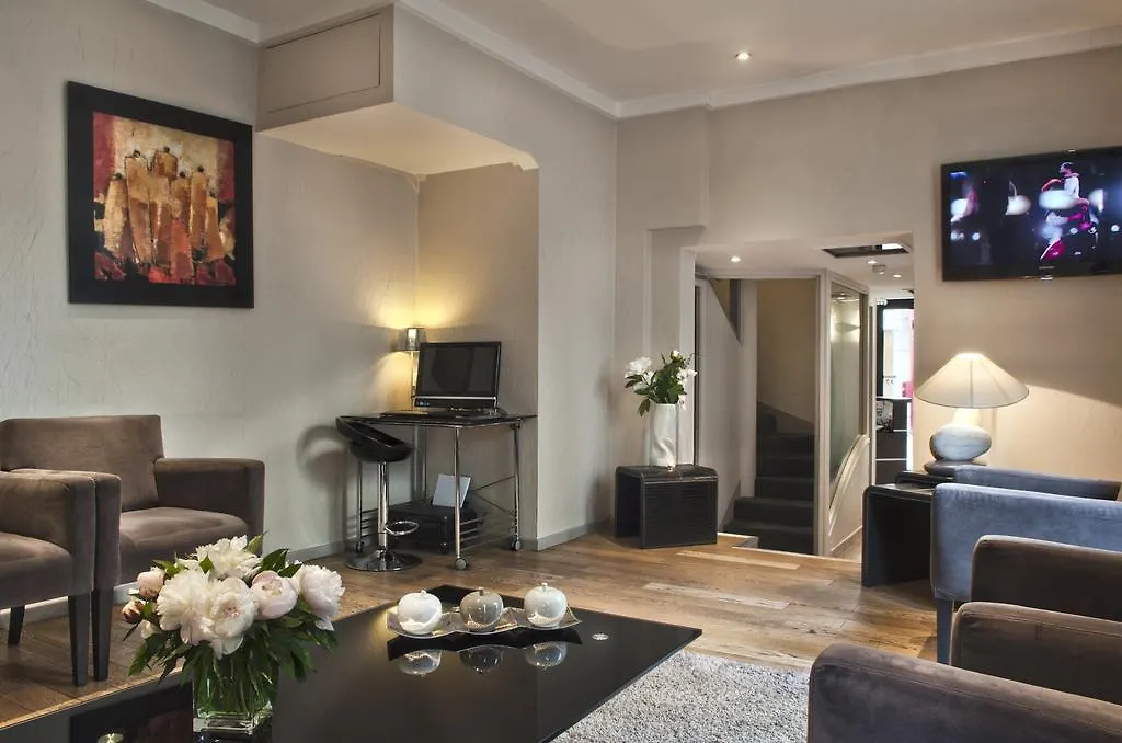 Hotel Les Hauts De Passy - Trocadero Eiffel Paris